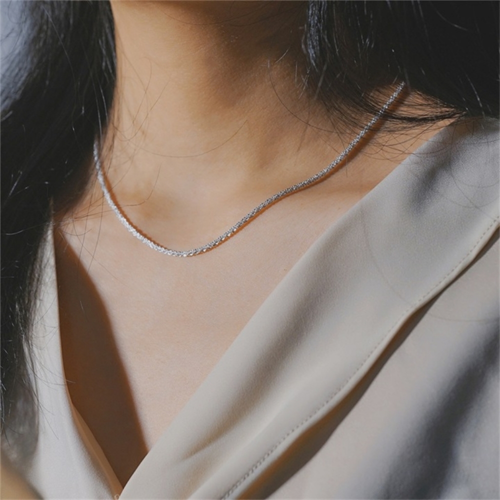 Sparkling Clavicle Chain Choker Necklace - Picture 2 of 5